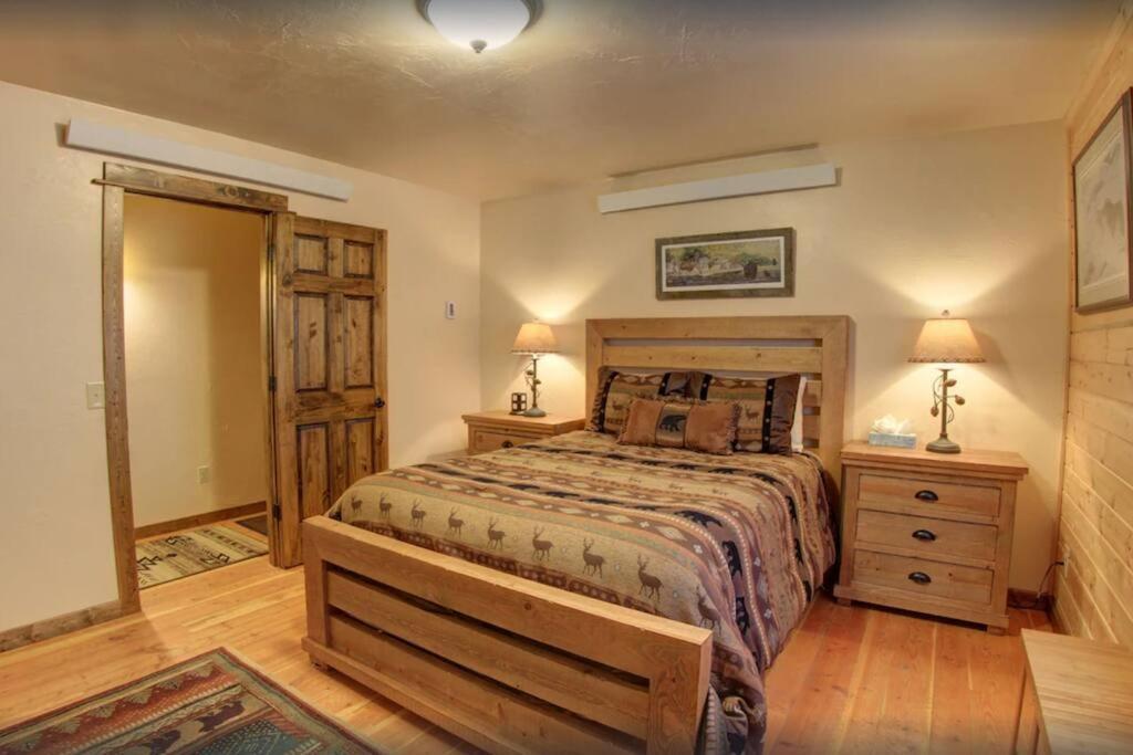 Fox Den Lodge Запад Йеллоустон Экстерьер фото