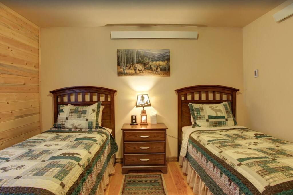Fox Den Lodge Запад Йеллоустон Экстерьер фото